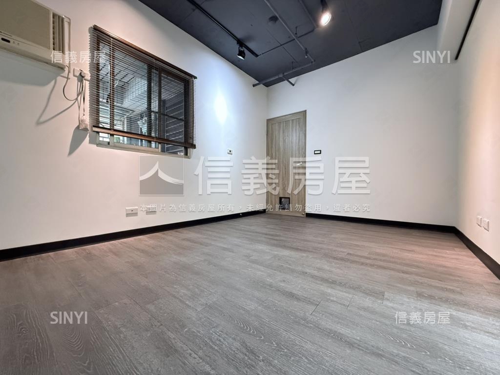 首購裝潢景觀兩房房屋室內格局與周邊環境