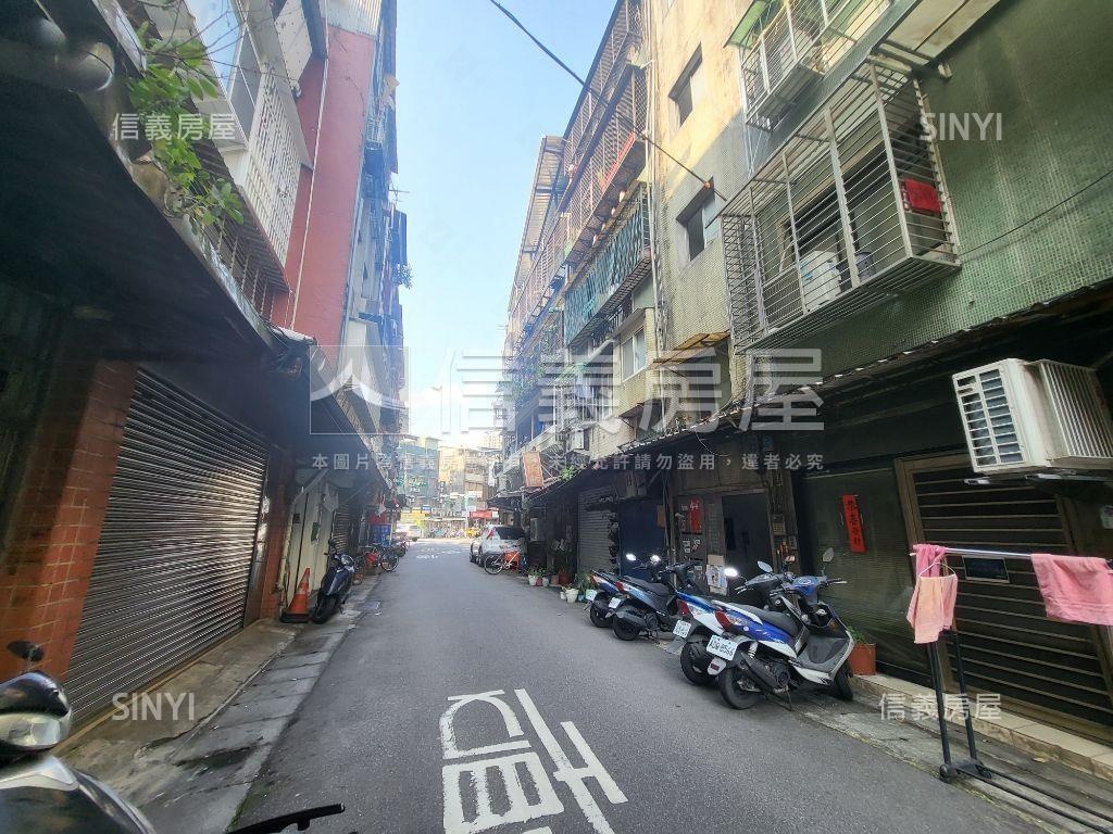 財富捷境㊣松山路公寓三樓房屋室內格局與周邊環境