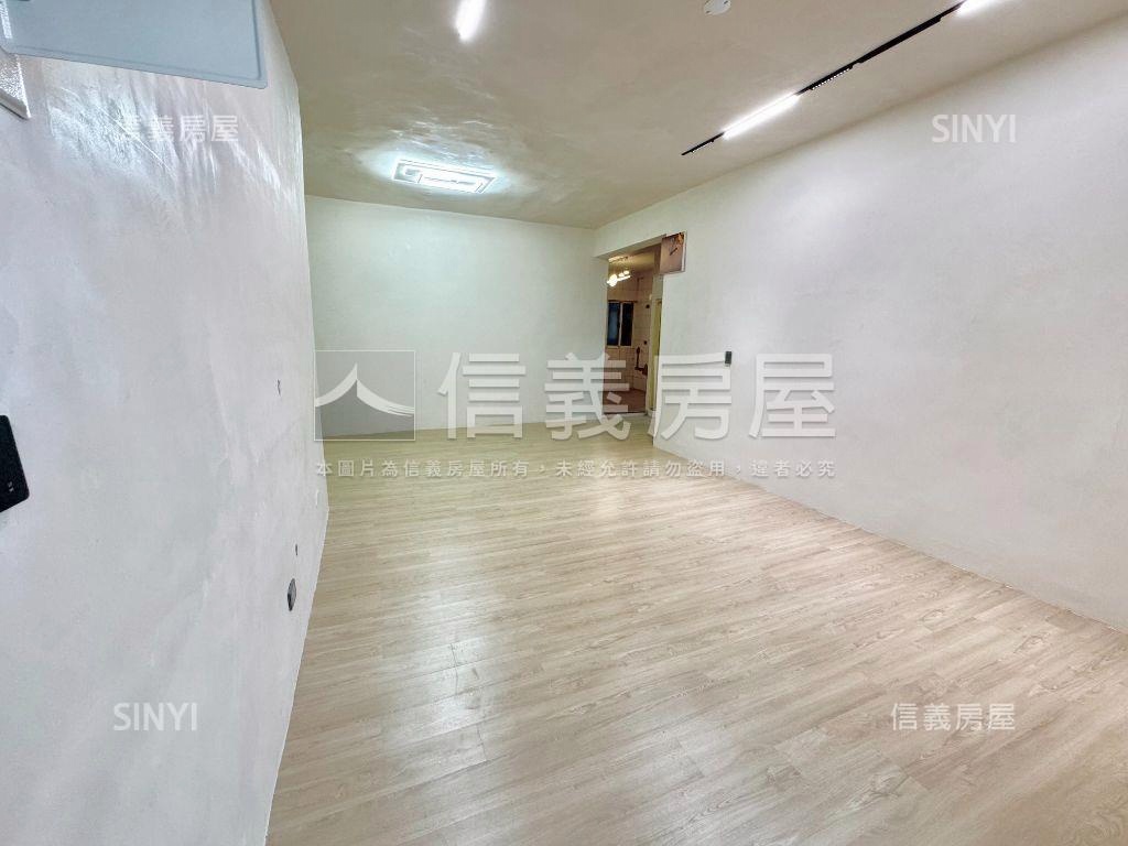 舒居美寓近未來棕線房屋室內格局與周邊環境