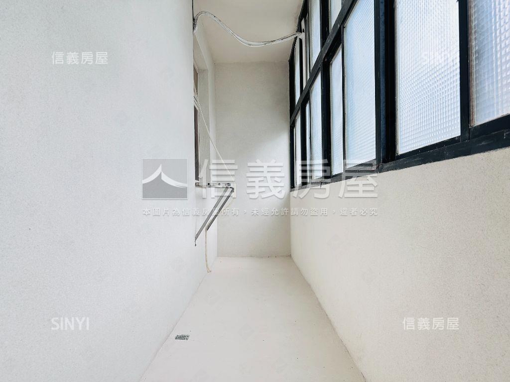 舒居美寓近未來棕線房屋室內格局與周邊環境