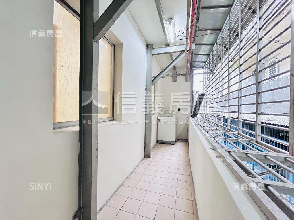 舒居美寓近未來棕線房屋室內格局與周邊環境