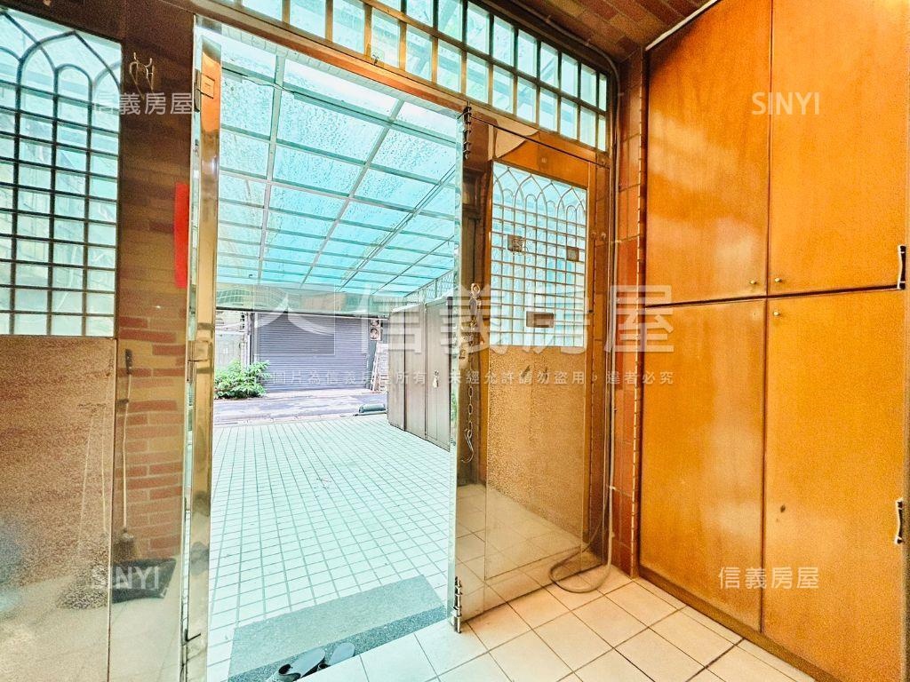 雙連★靜巷庭院一樓房屋室內格局與周邊環境
