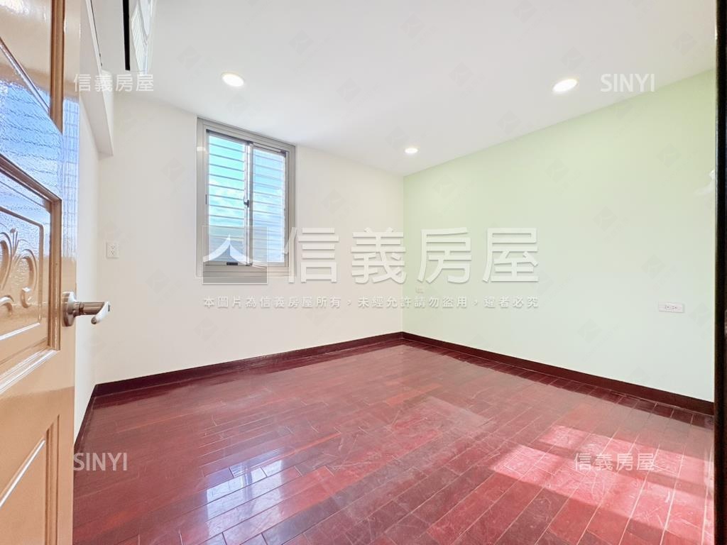 三民捷運邊間美寓房屋室內格局與周邊環境