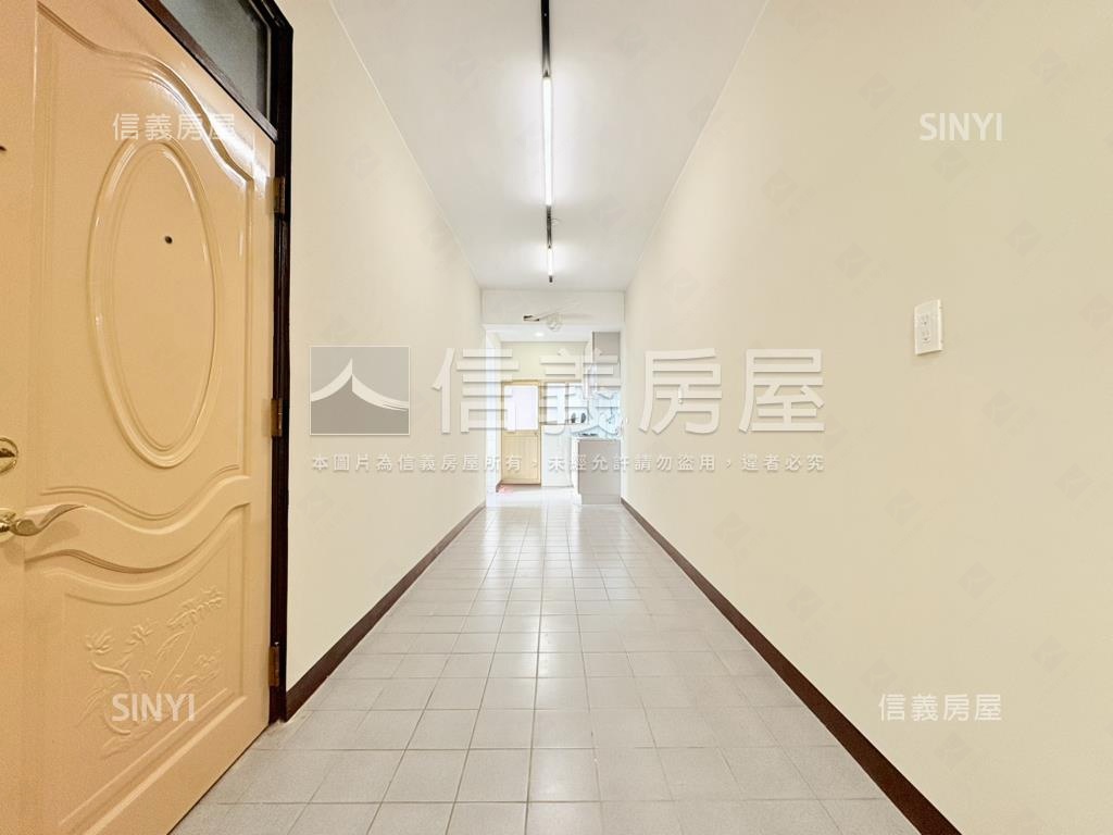 三民捷運邊間美寓房屋室內格局與周邊環境