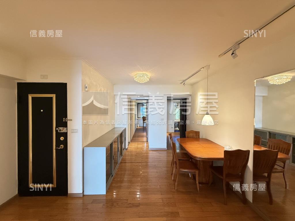 『楓丹白露』三房稀有釋出房屋室內格局與周邊環境