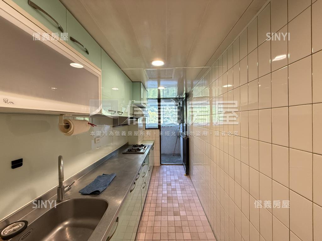 『楓丹白露』三房稀有釋出房屋室內格局與周邊環境