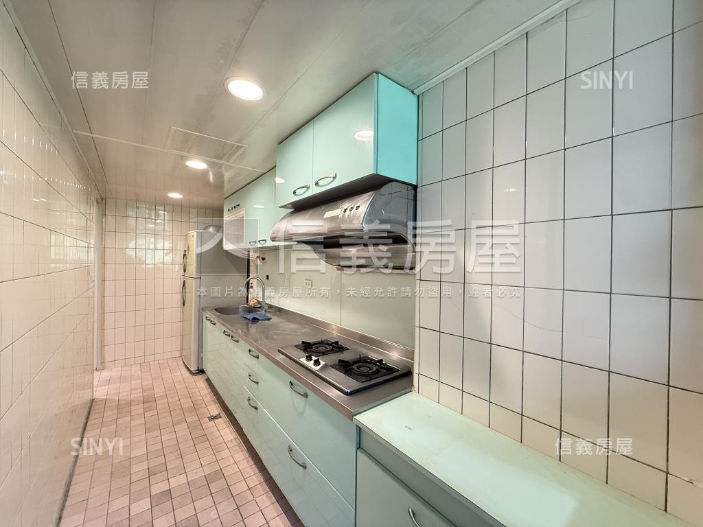 『楓丹白露』三房稀有釋出房屋室內格局與周邊環境