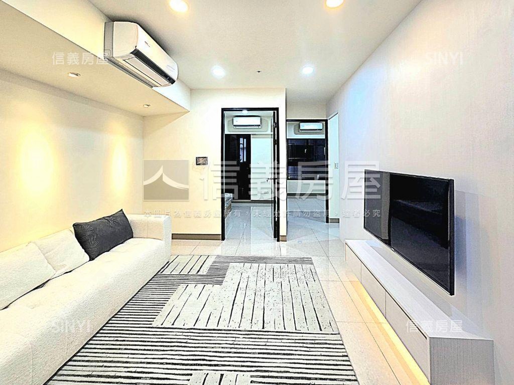 巨蛋商圈輕屋齡簡約兩房房屋室內格局與周邊環境