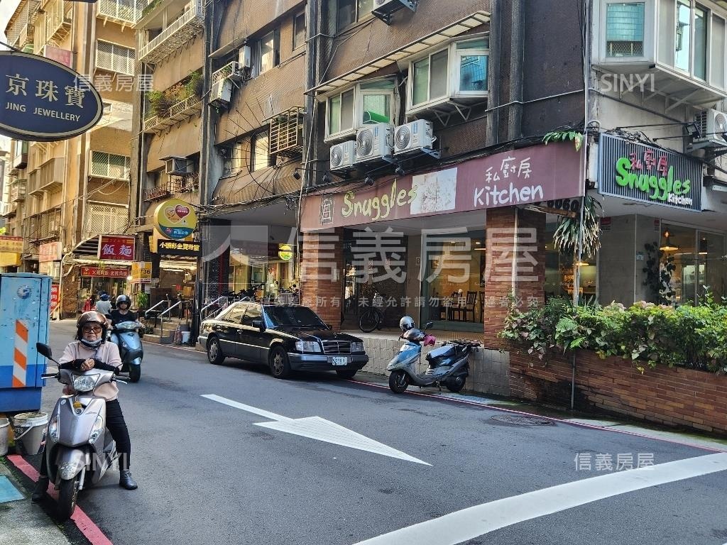 天母新光三越商圈精選店面房屋室內格局與周邊環境
