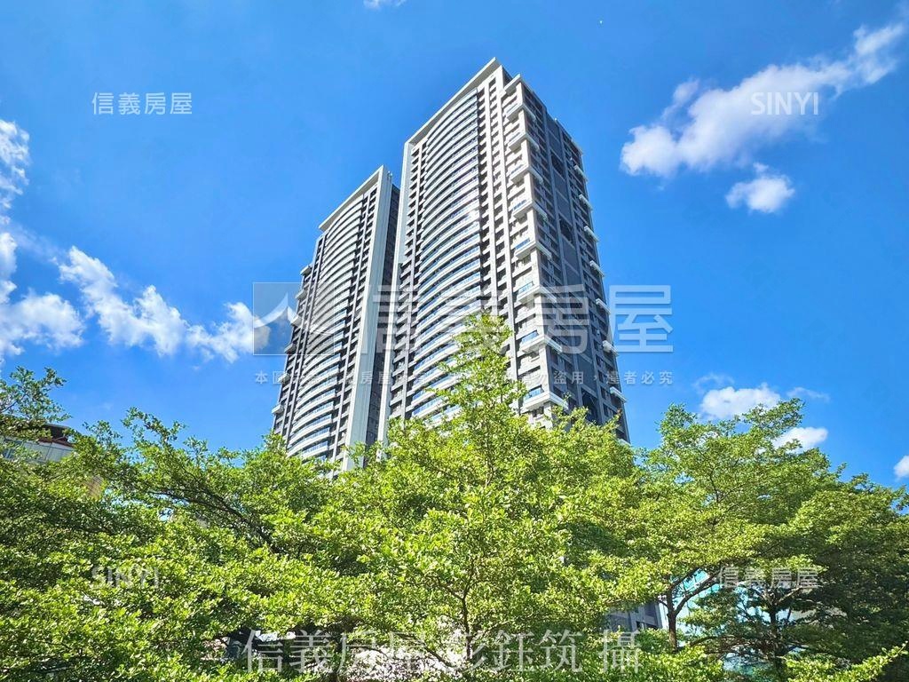 專任合環ＬＭ高樓景觀宅房屋室內格局與周邊環境