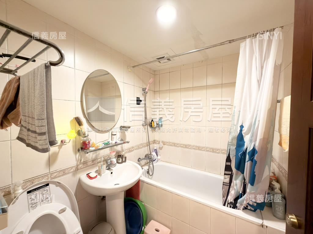冠德美麗高樓遠景三房車位房屋室內格局與周邊環境