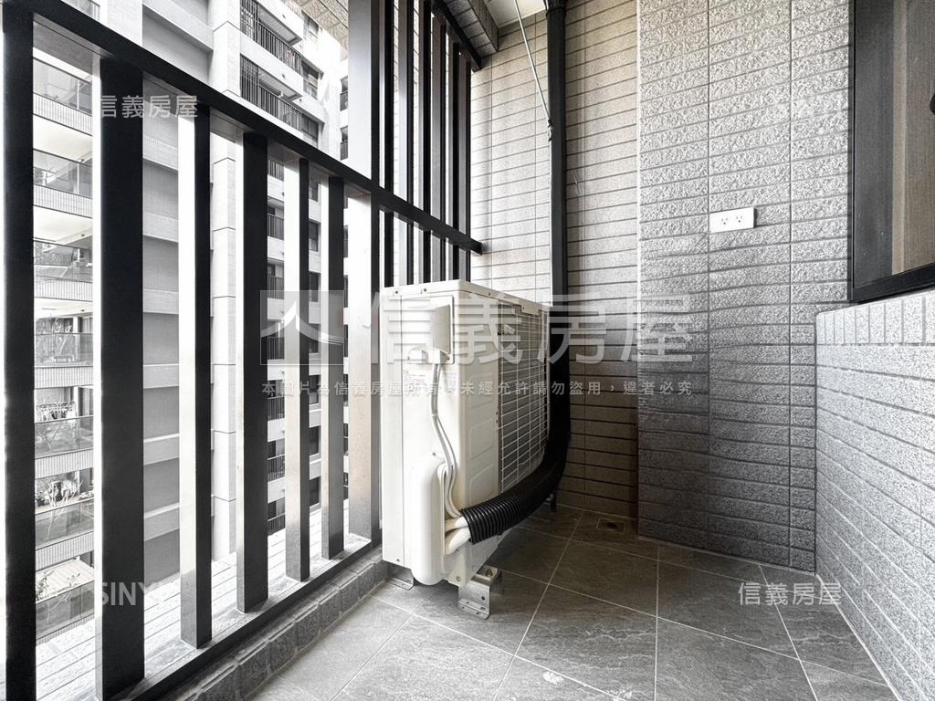 美術白天鵝美居平車房屋室內格局與周邊環境