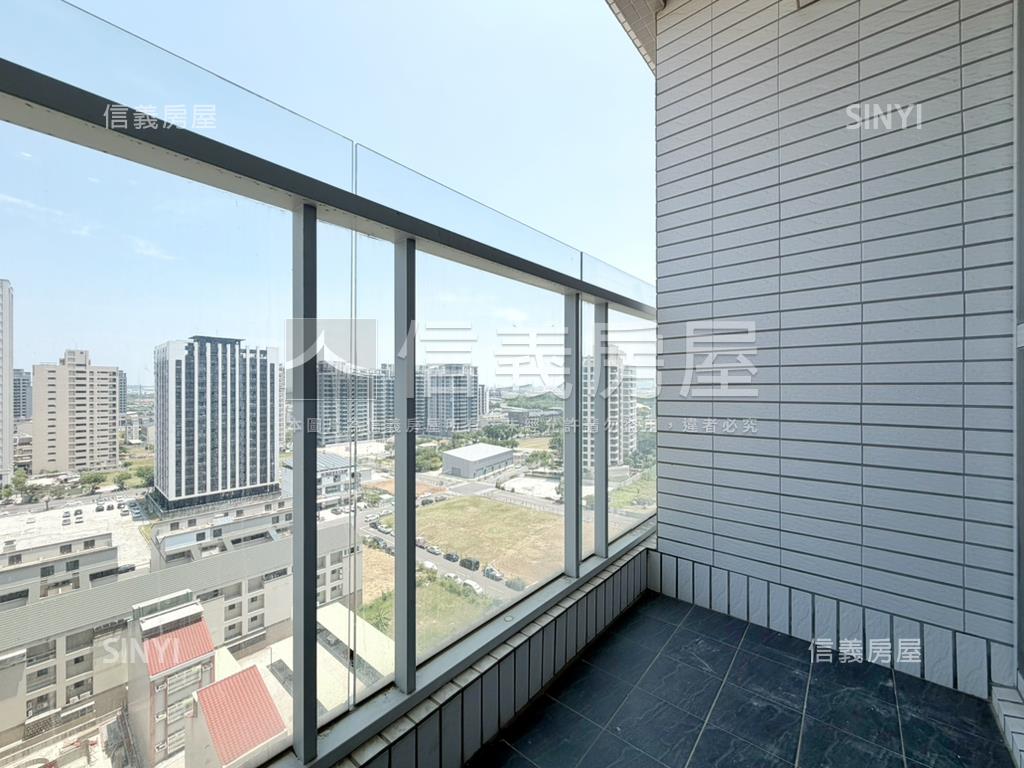 高大特區｜高樓三房平車房屋室內格局與周邊環境