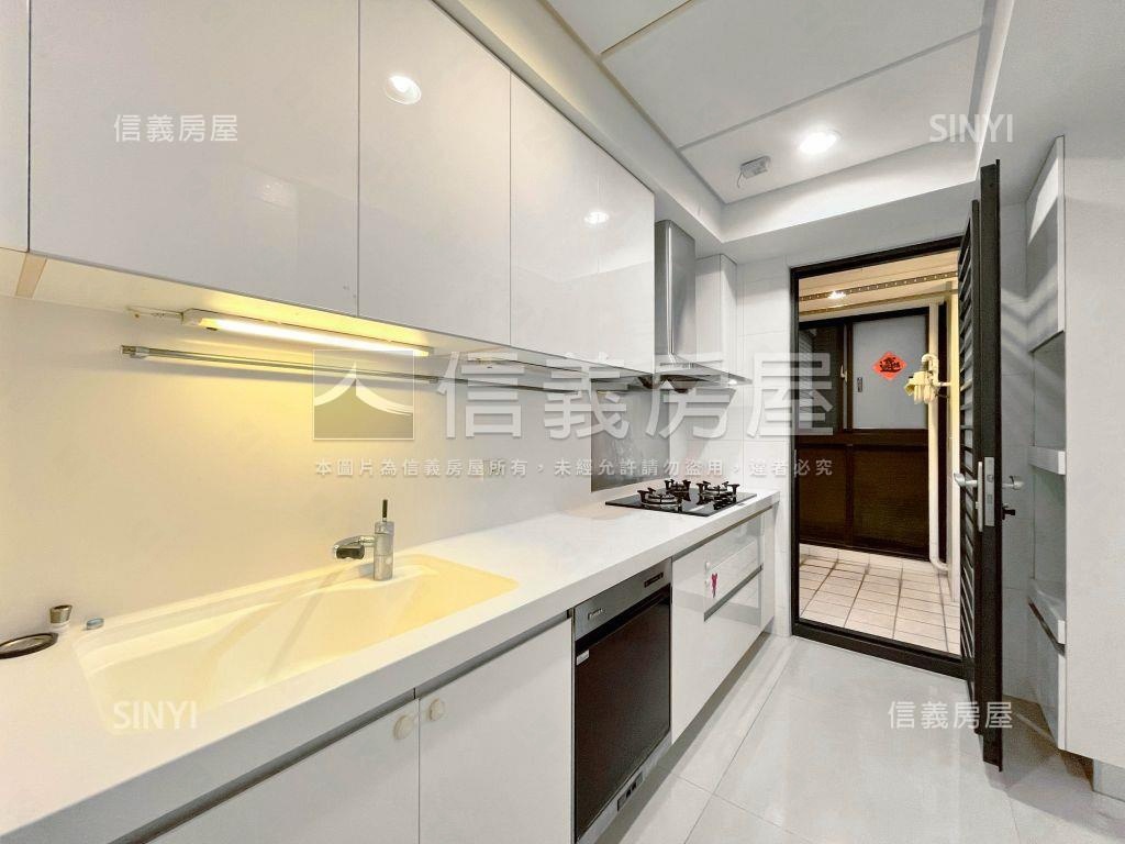 南屯惠宇豐閣優質三房平車房屋室內格局與周邊環境