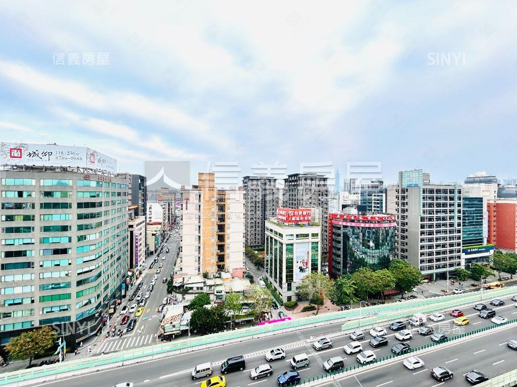 匯泰鴻高樓兩房車位房屋室內格局與周邊環境