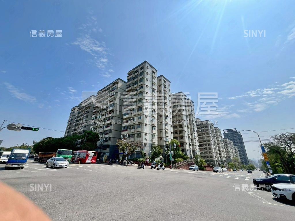 中科首購三房房屋室內格局與周邊環境