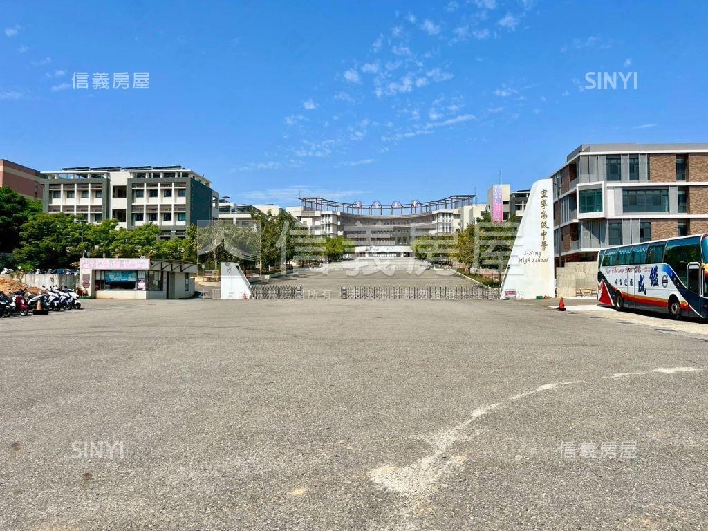 中科首購三房房屋室內格局與周邊環境