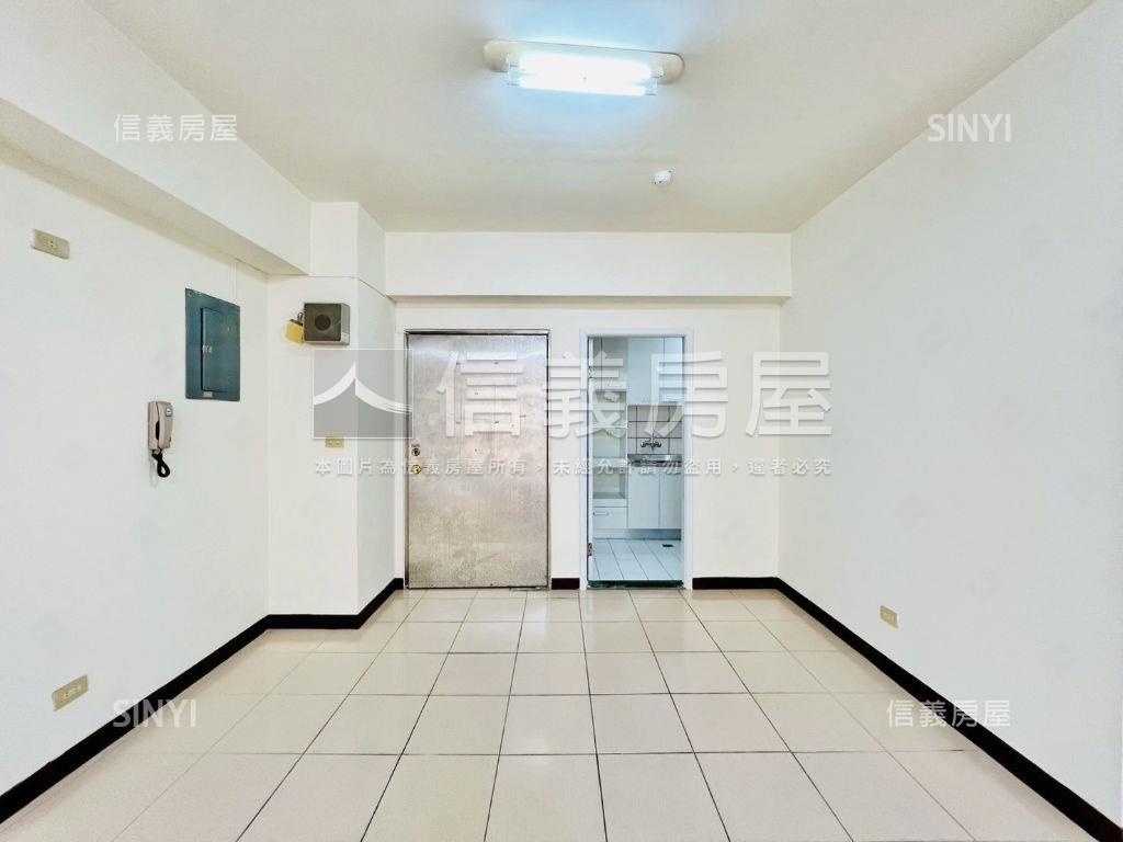 中科首購三房房屋室內格局與周邊環境