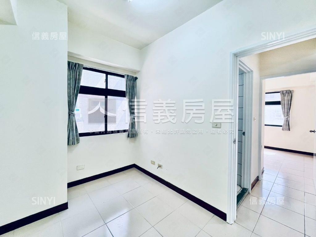 中科首購三房房屋室內格局與周邊環境