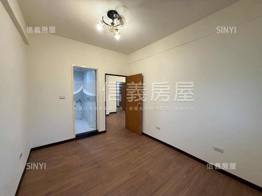 重劃區旁三樓整理公寓房屋室內格局與周邊環境
