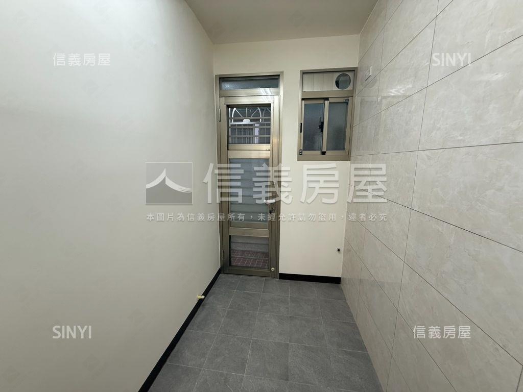重劃區旁三樓整理公寓房屋室內格局與周邊環境