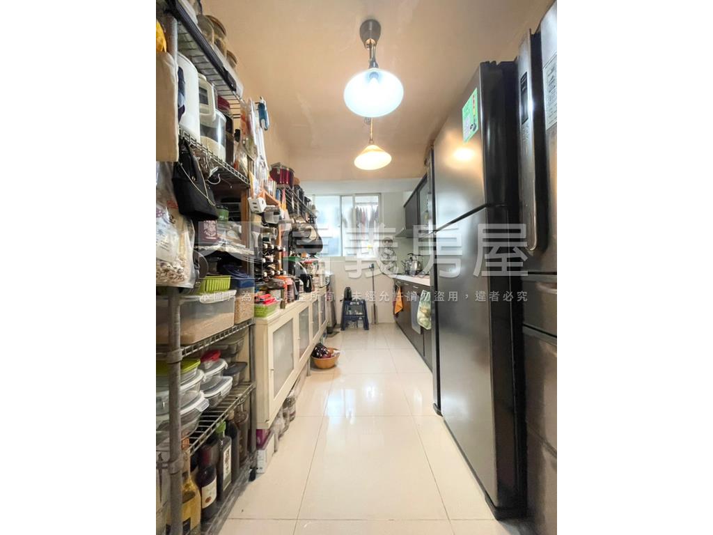 忠孝延吉面寬二樓店辦住房屋室內格局與周邊環境