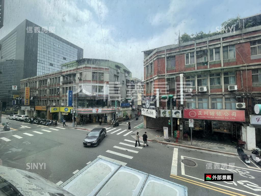 忠孝延吉面寬二樓店辦住房屋室內格局與周邊環境