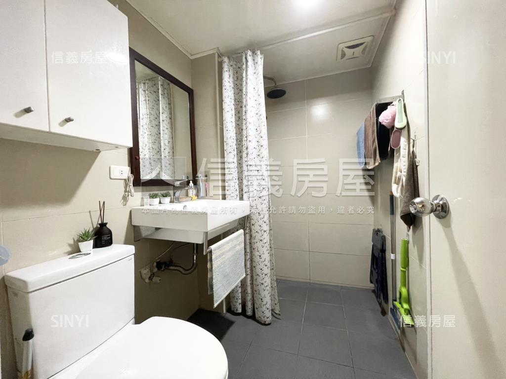 忠孝延吉面寬二樓店辦住房屋室內格局與周邊環境