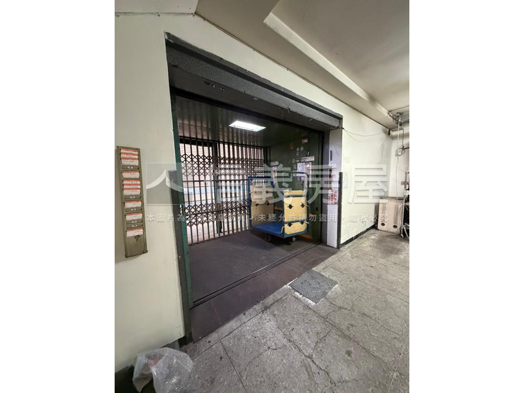 龜山工業區６５７坪廠辦房屋室內格局與周邊環境