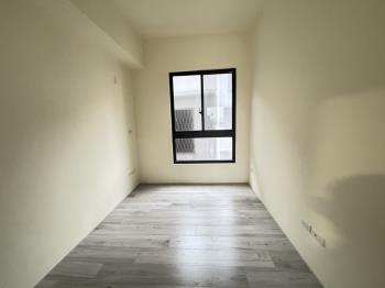 Ａ３湖口電梯美３房