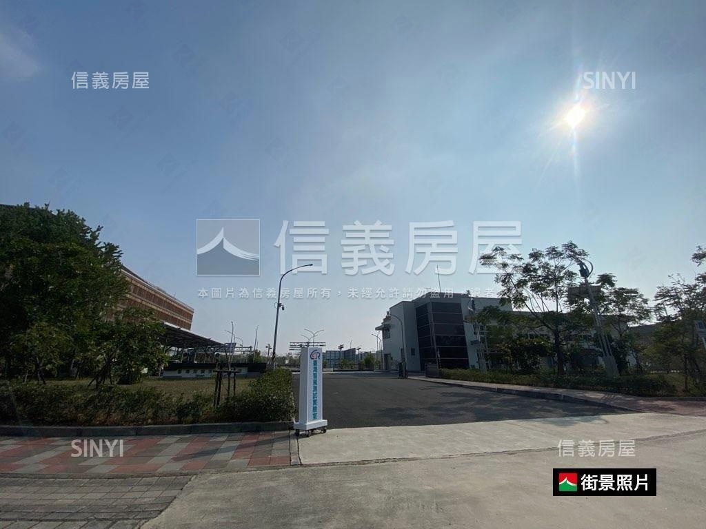 台南高鐵約６５２．８坪地房屋室內格局與周邊環境