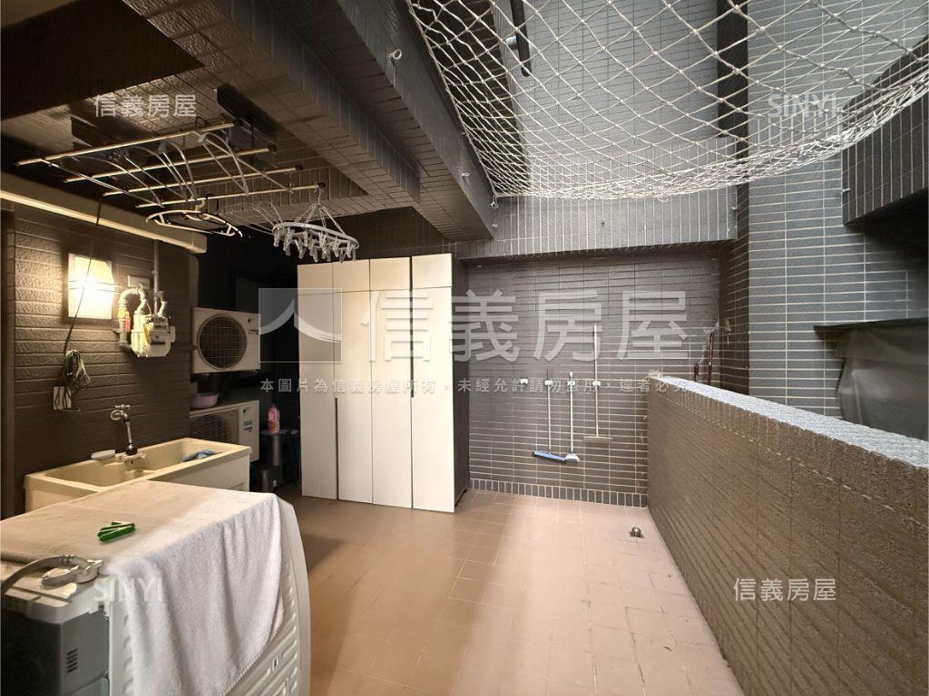 夯四月泊樂稀有平車露臺戶房屋室內格局與周邊環境