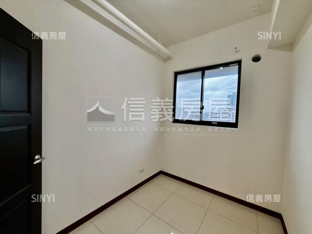 合陽齊美‧朝南‧兩房車位房屋室內格局與周邊環境