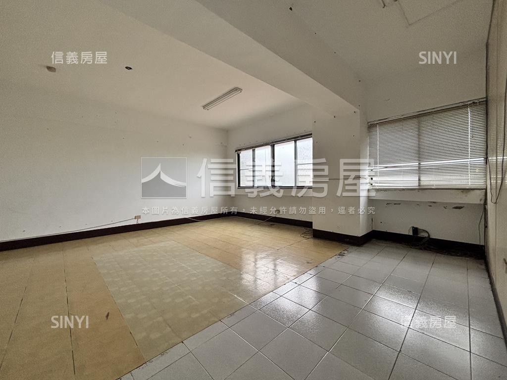 正勤社區｜十米極寬金店房屋室內格局與周邊環境