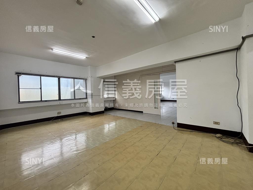 正勤社區｜十米極寬金店房屋室內格局與周邊環境