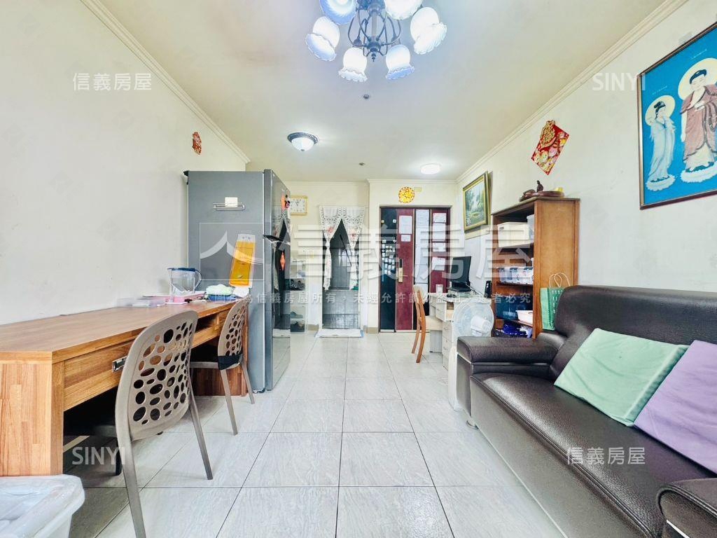 力霸河景兩房房屋室內格局與周邊環境
