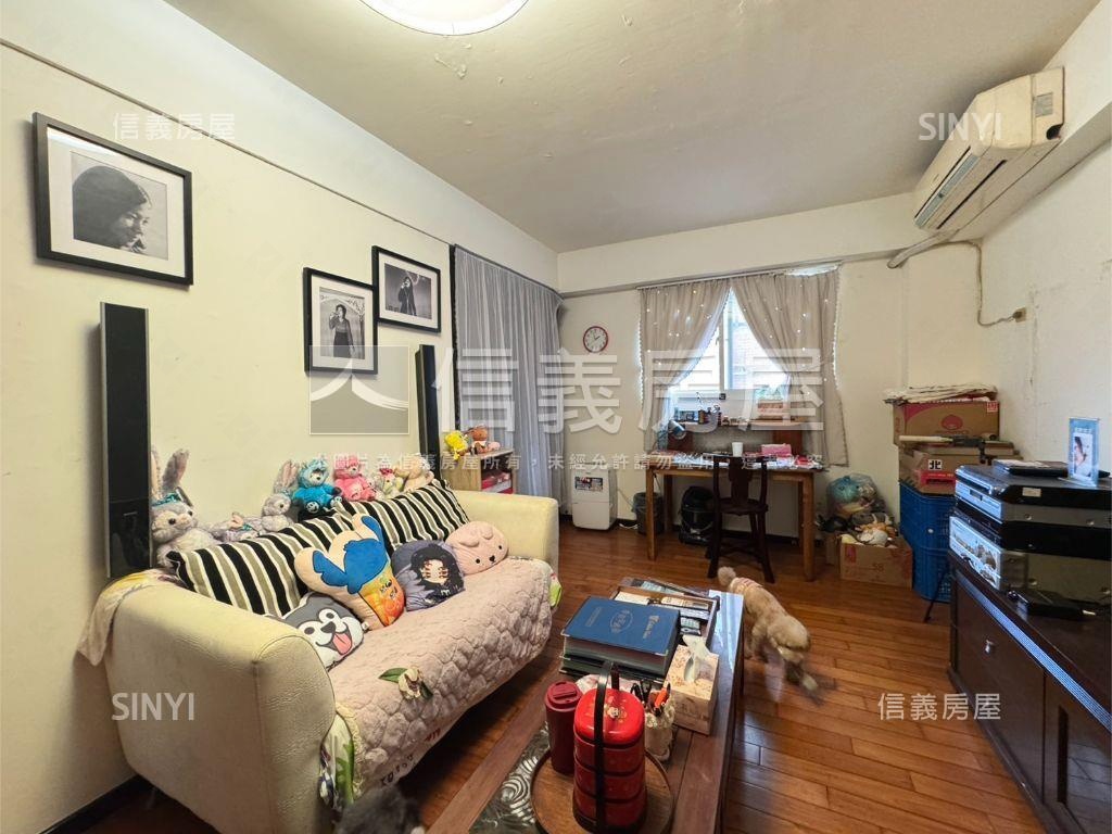 精選★伯爵夫人上疊房屋室內格局與周邊環境