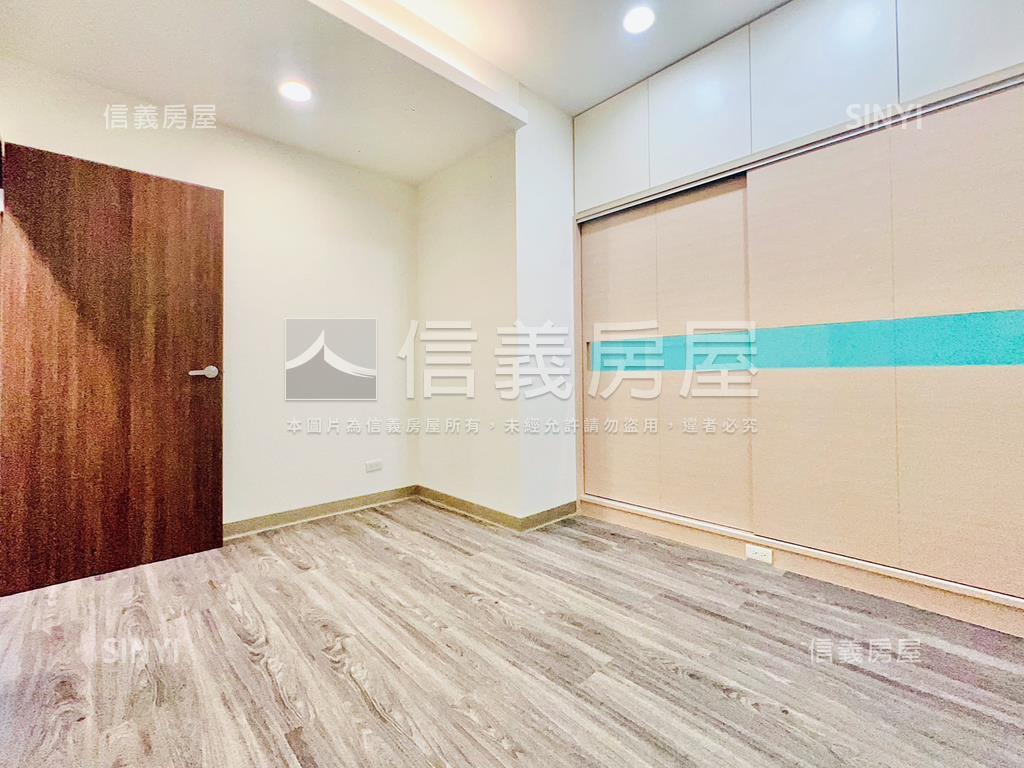 專任精美採光兩房房屋室內格局與周邊環境