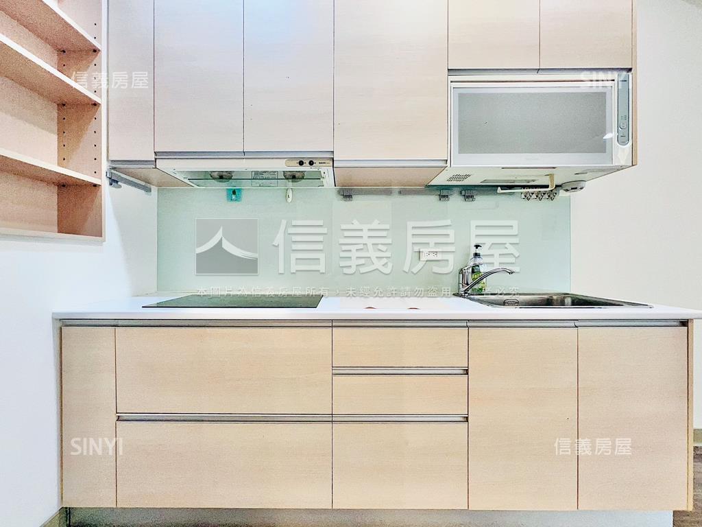 專任精美採光兩房房屋室內格局與周邊環境