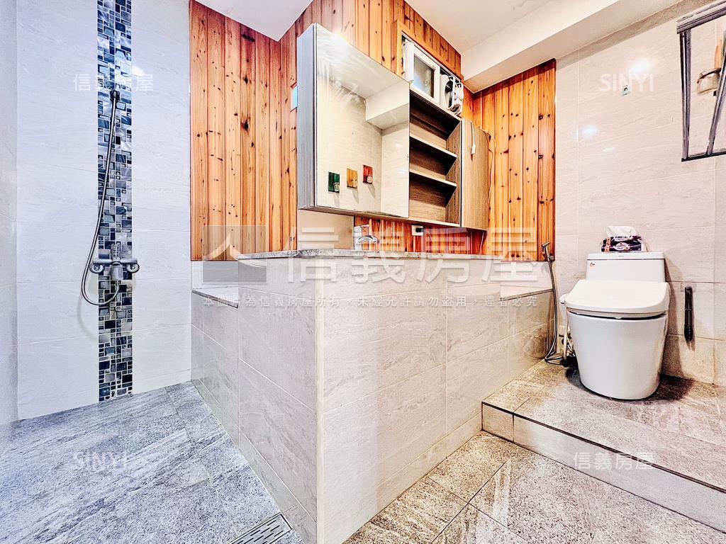 專任精美採光兩房房屋室內格局與周邊環境