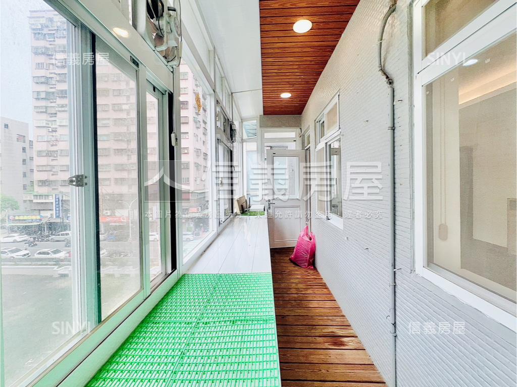 專任精美採光兩房房屋室內格局與周邊環境