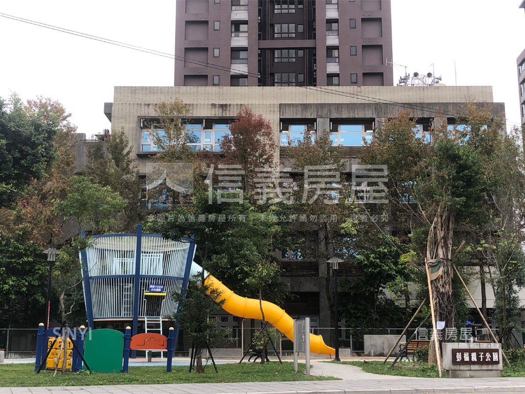 孩子王☆雙陽台美兩房房屋室內格局與周邊環境