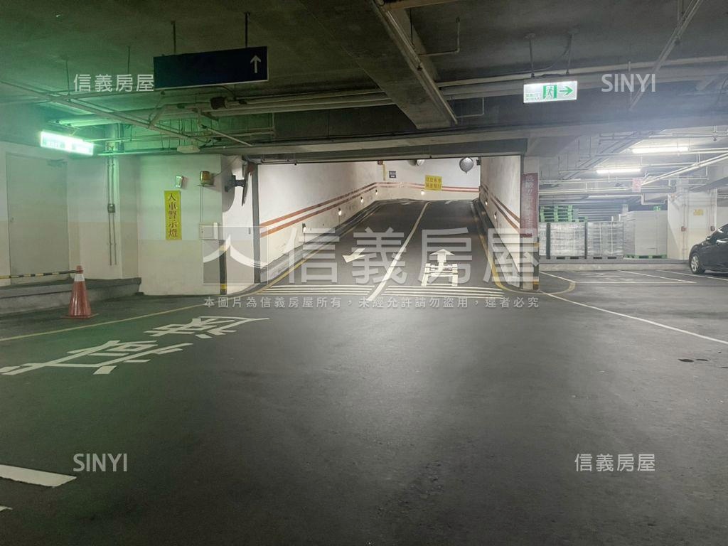 【新接】遠雄Ｂ２坡平車位房屋室內格局與周邊環境