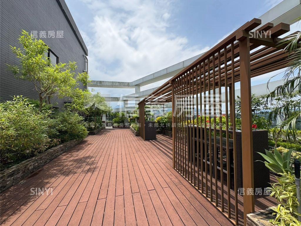碧波白近捷運可營登房屋室內格局與周邊環境