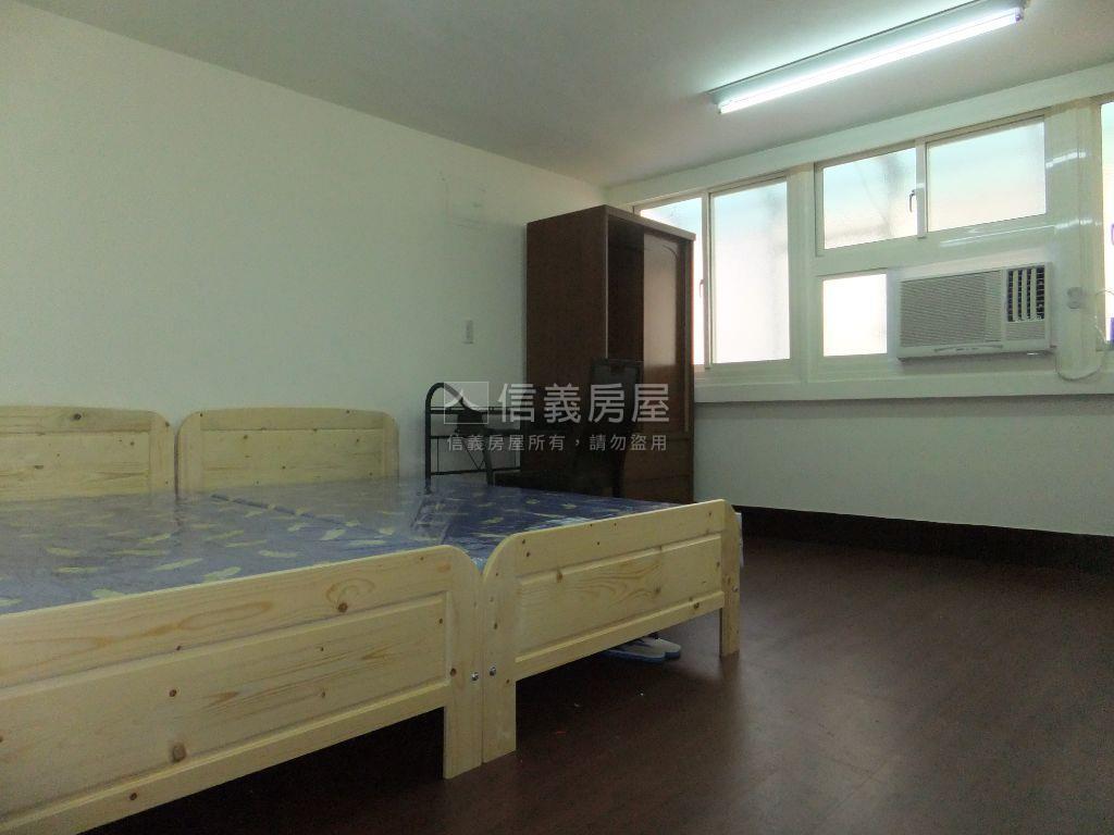 雙子星獨棟公寓房屋室內格局與周邊環境