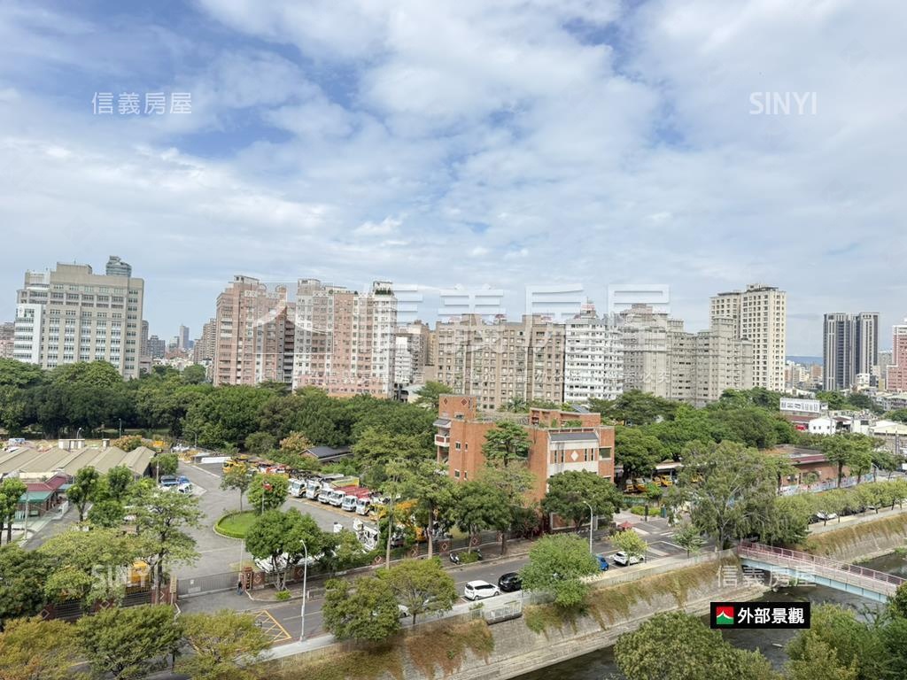 君臨天廈面公園美視野戶房屋室內格局與周邊環境