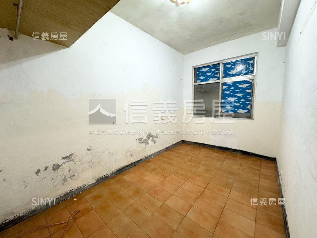 保健路一樓‧家的記憶房屋室內格局與周邊環境