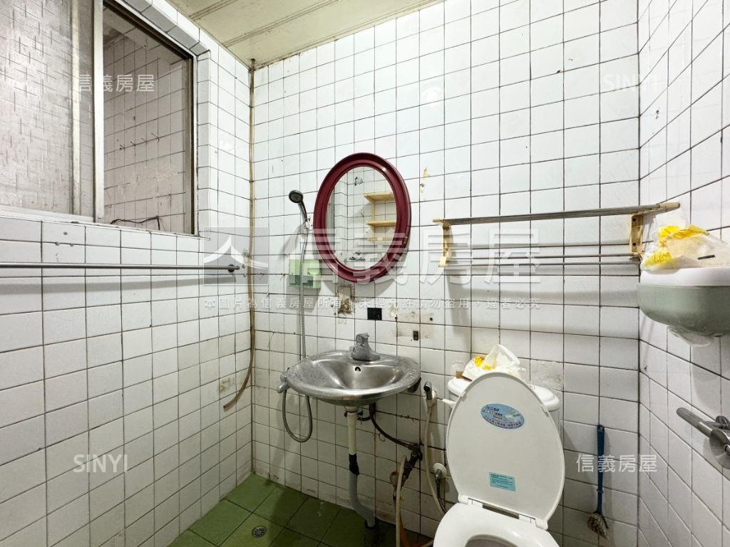 保健路一樓‧家的記憶房屋室內格局與周邊環境