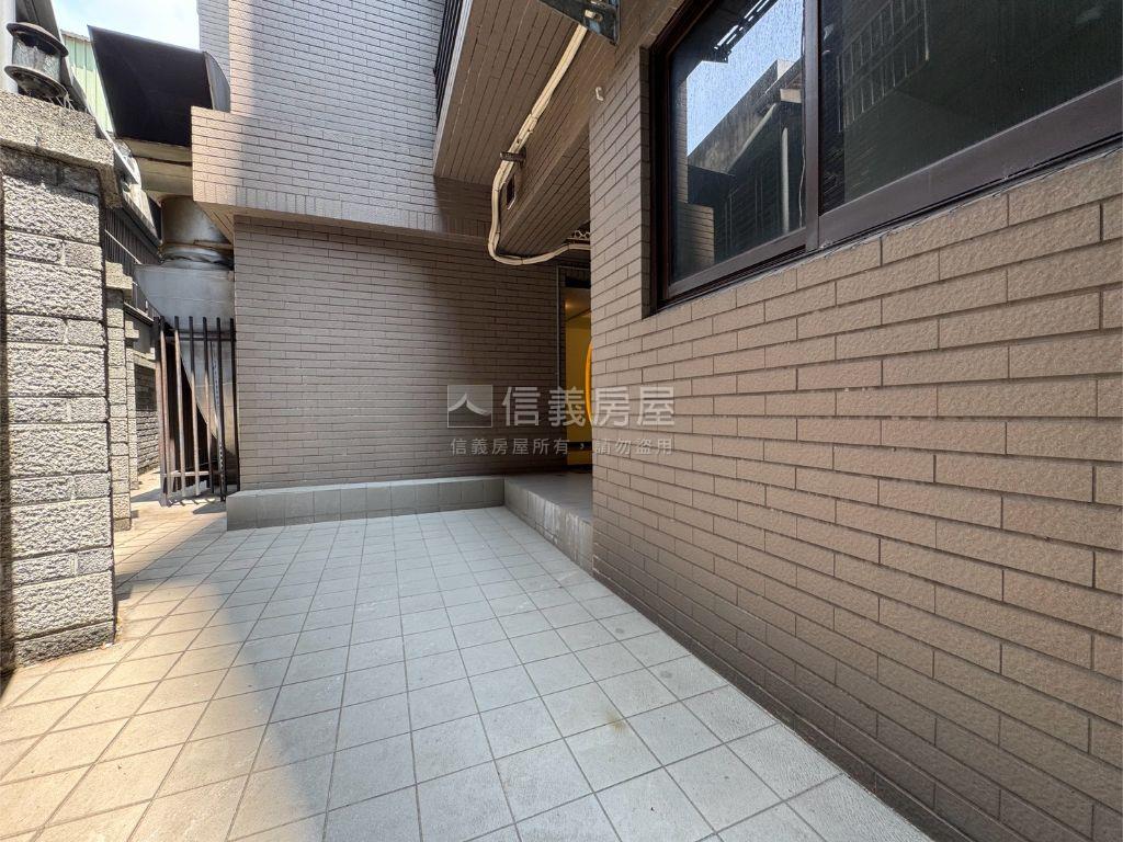 心天母優質庭院三房車位房屋室內格局與周邊環境