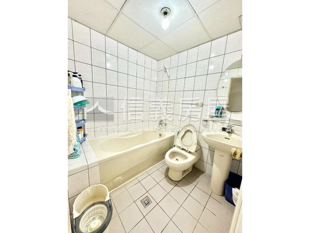 花園廣場～景觀３景觀３房房屋室內格局與周邊環境